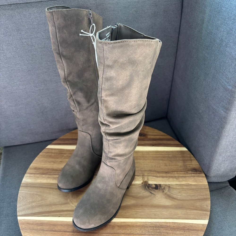 Girls Taupe Faux Suede Slouch Tall Boots Size 13 Side Zip Low Heel